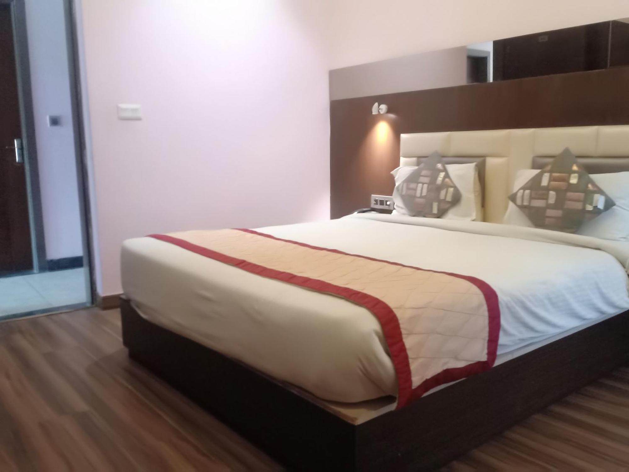 Hotel Rudra Vilas Agra  Luaran gambar
